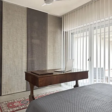 La Bauhaus Ντεζεντσάνο ντελ Γκάρντα