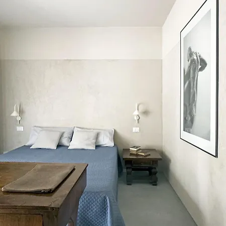 La Bauhaus Ντεζεντσάνο ντελ Γκάρντα